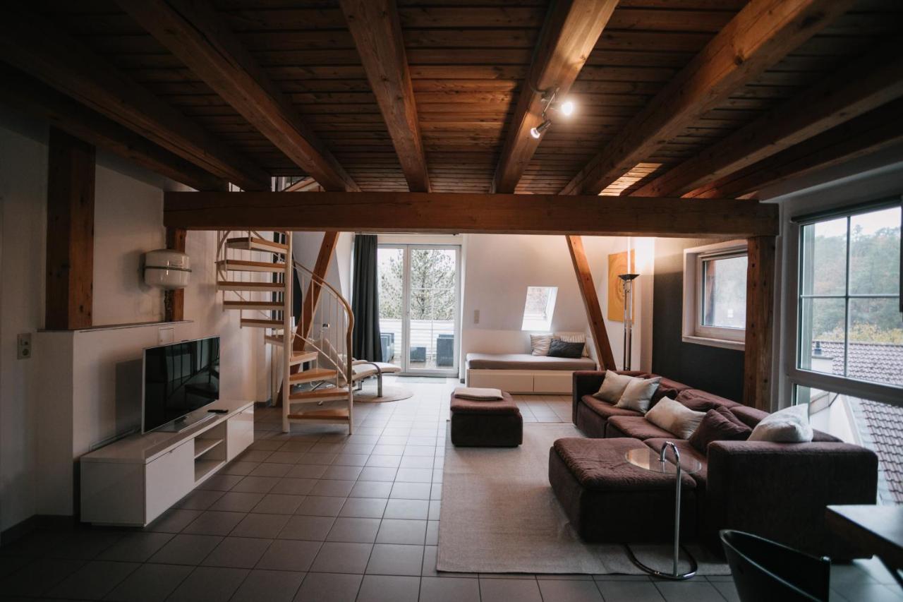 Eigenes Maisonettehaus In Idyllischer Lage Mit Balkon, Nahe Messe, 24H Self-Check In, Gratis Parken Швабах Екстер'єр фото