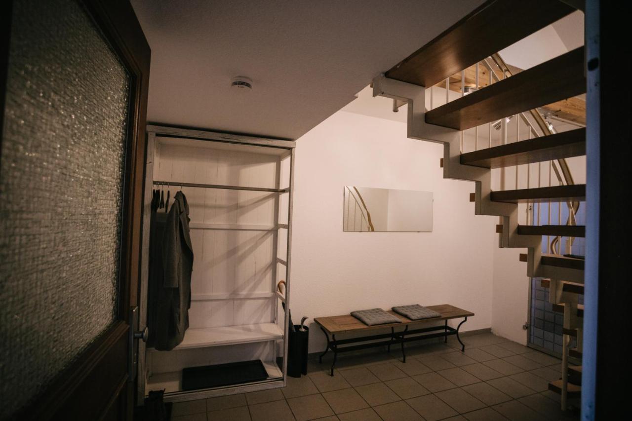 Eigenes Maisonettehaus In Idyllischer Lage Mit Balkon, Nahe Messe, 24H Self-Check In, Gratis Parken Швабах Екстер'єр фото