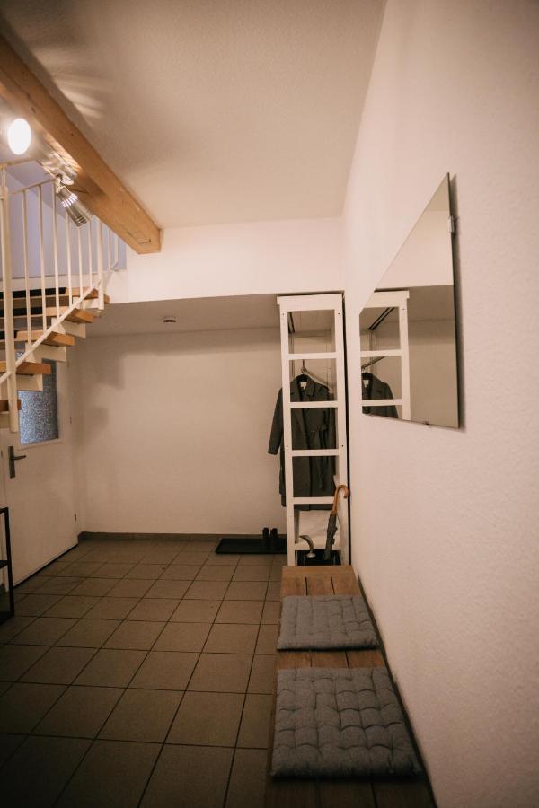 Eigenes Maisonettehaus In Idyllischer Lage Mit Balkon, Nahe Messe, 24H Self-Check In, Gratis Parken Швабах Екстер'єр фото
