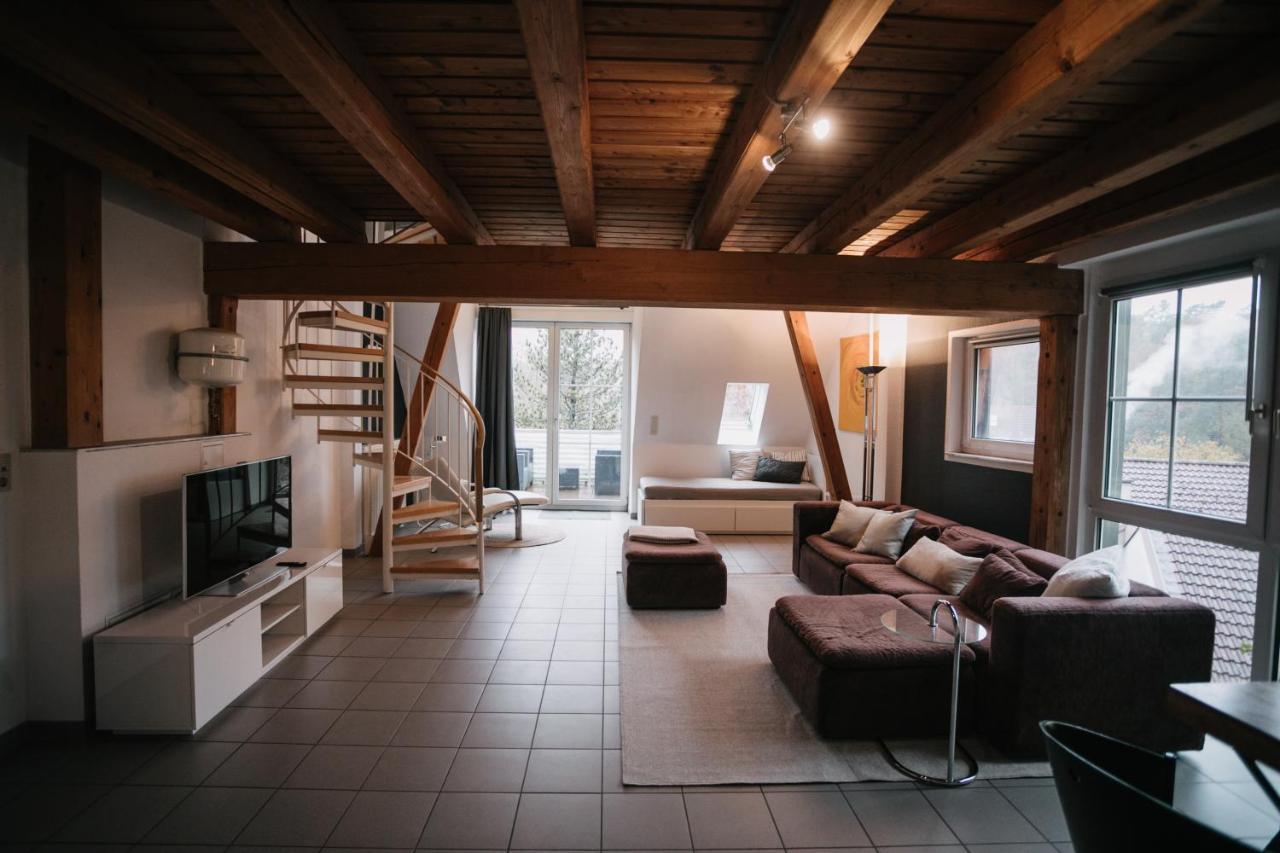 Eigenes Maisonettehaus In Idyllischer Lage Mit Balkon, Nahe Messe, 24H Self-Check In, Gratis Parken Швабах Екстер'єр фото