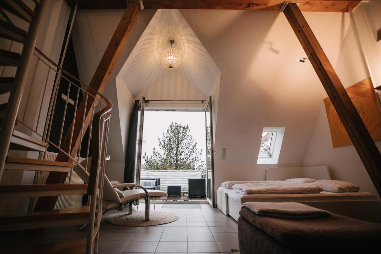 Eigenes Maisonettehaus In Idyllischer Lage Mit Balkon, Nahe Messe, 24H Self-Check In, Gratis Parken Швабах Екстер'єр фото