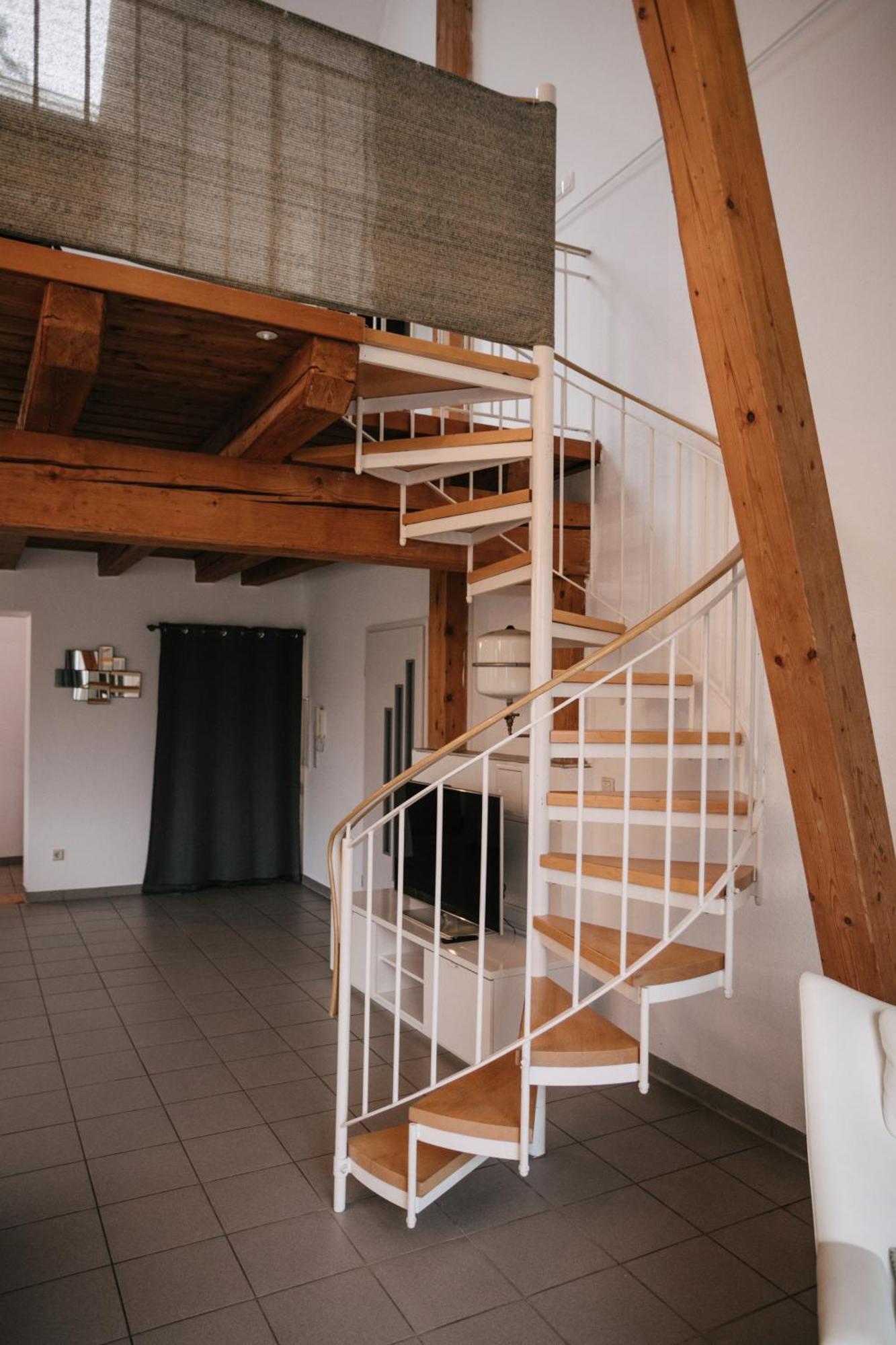 Eigenes Maisonettehaus In Idyllischer Lage Mit Balkon, Nahe Messe, 24H Self-Check In, Gratis Parken Швабах Екстер'єр фото