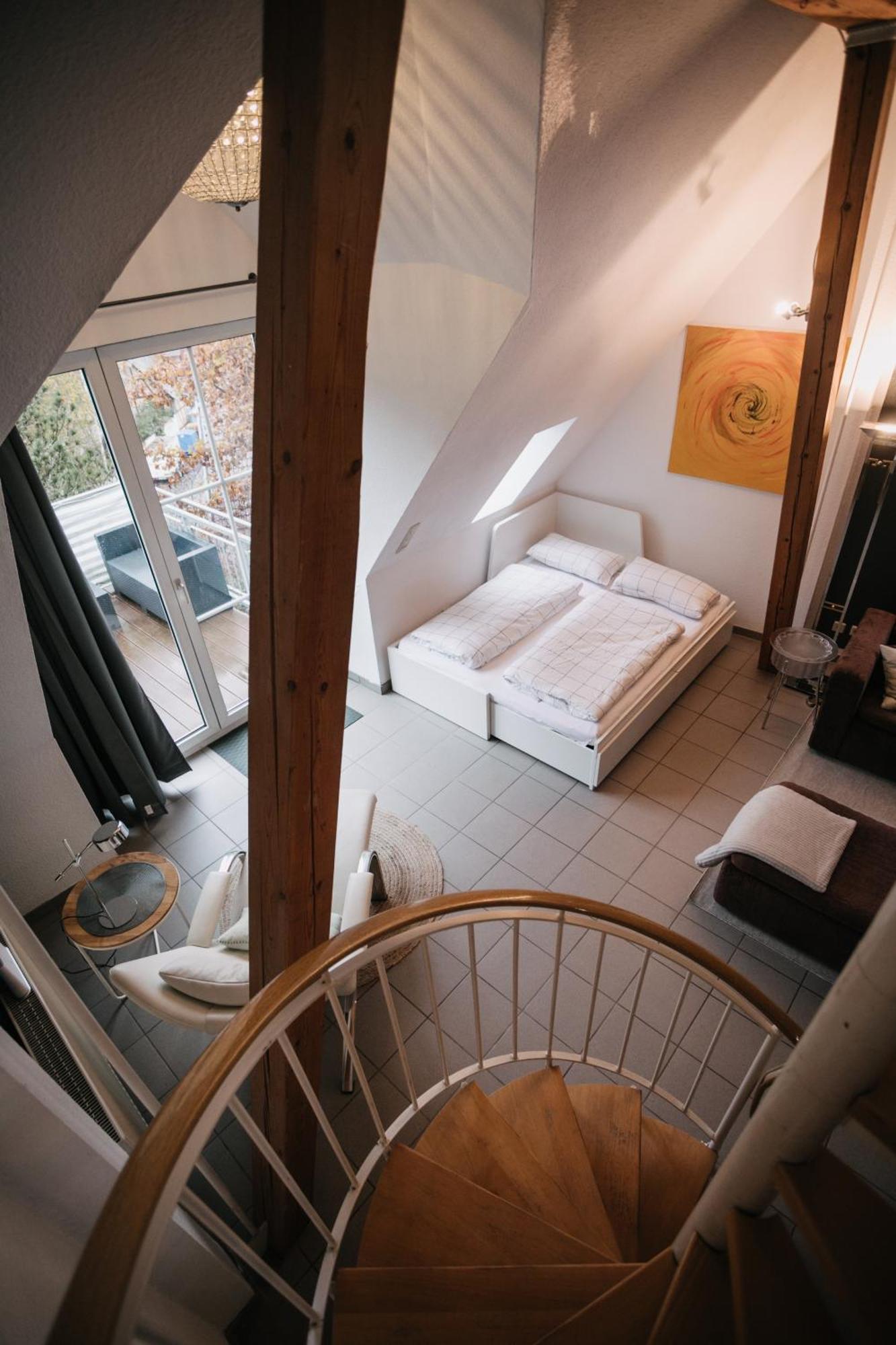 Eigenes Maisonettehaus In Idyllischer Lage Mit Balkon, Nahe Messe, 24H Self-Check In, Gratis Parken Швабах Екстер'єр фото