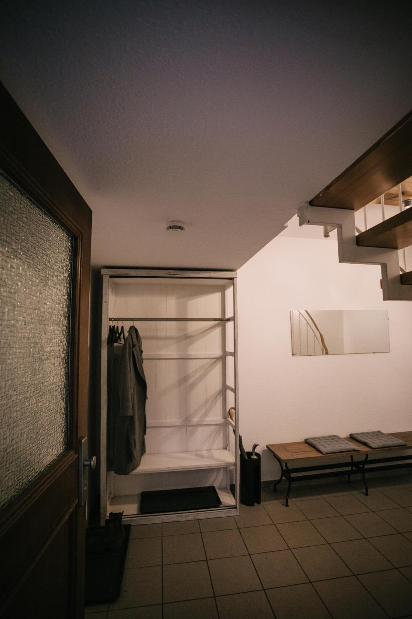 Eigenes Maisonettehaus In Idyllischer Lage Mit Balkon, Nahe Messe, 24H Self-Check In, Gratis Parken Швабах Екстер'єр фото